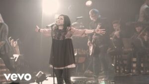 Look Upon The Lord by Kari Jobe Mp3 download with Lyrics